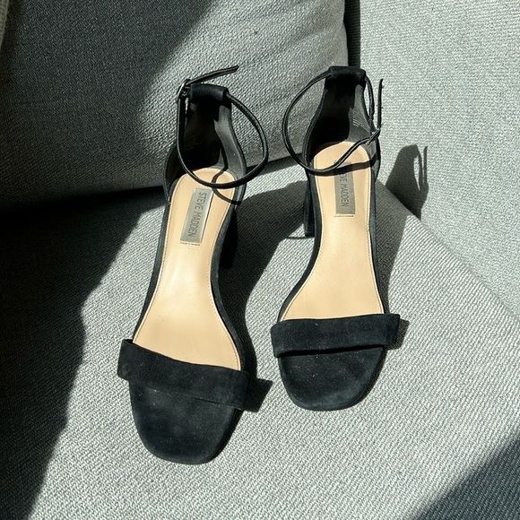 Black suede Steven Madden block heel - Picture 1 of 5